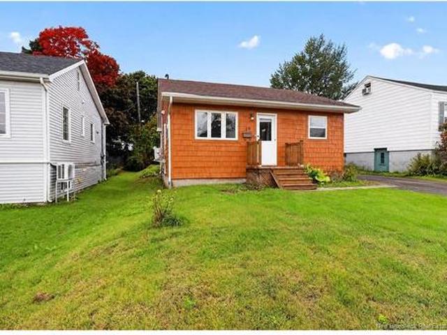 House for sale in Moncton Parish, Ville de Dieppe