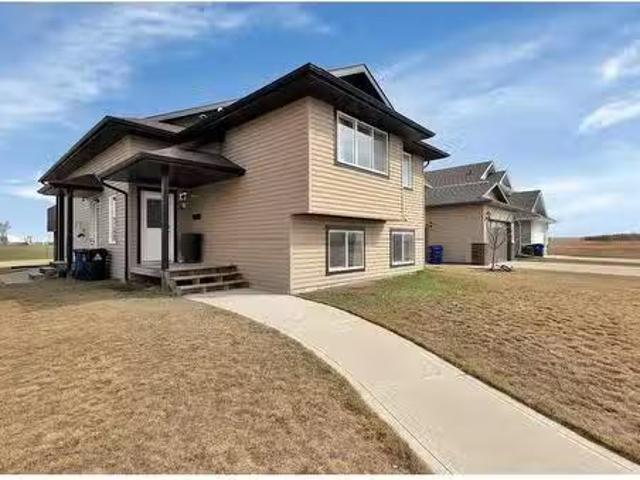 House for sale in Blackfalds, Alberta