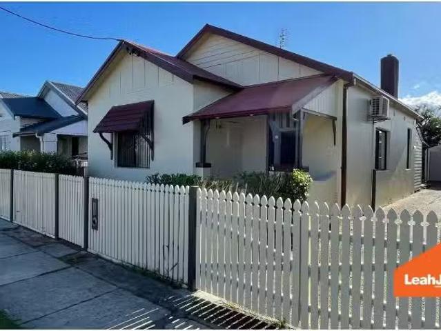 House for rent in Newcastle, Newcastle-Maitland