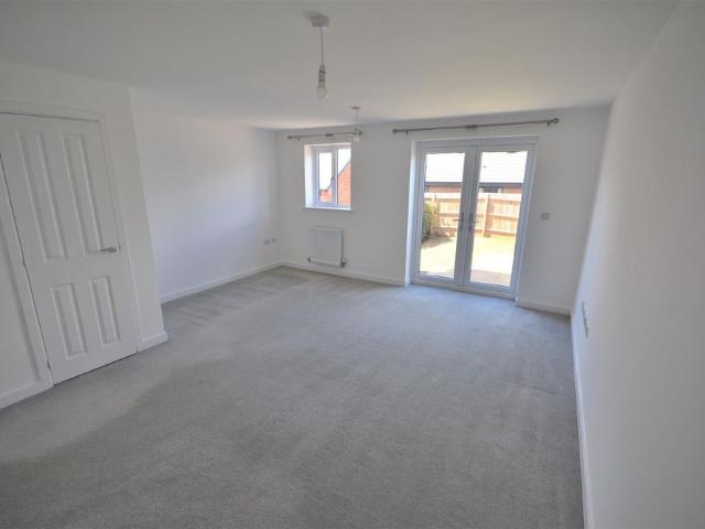 House for rent in Caldermill, East Midlands