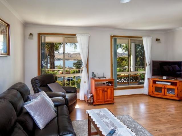 House for rent in Bellbridge, Victoria
