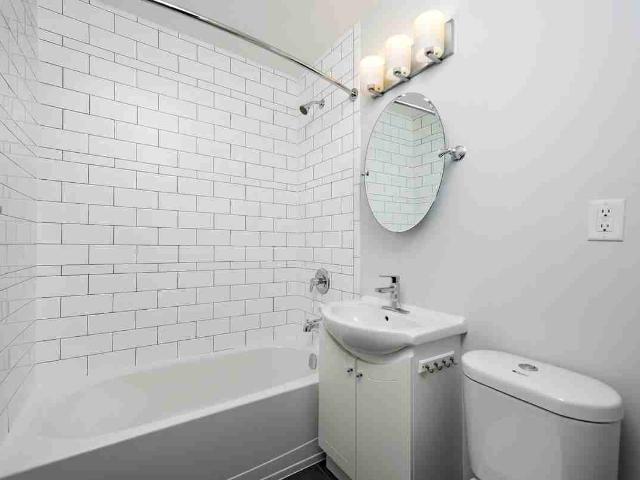 Apartment for rent in Toronto, Golden Horseshoe