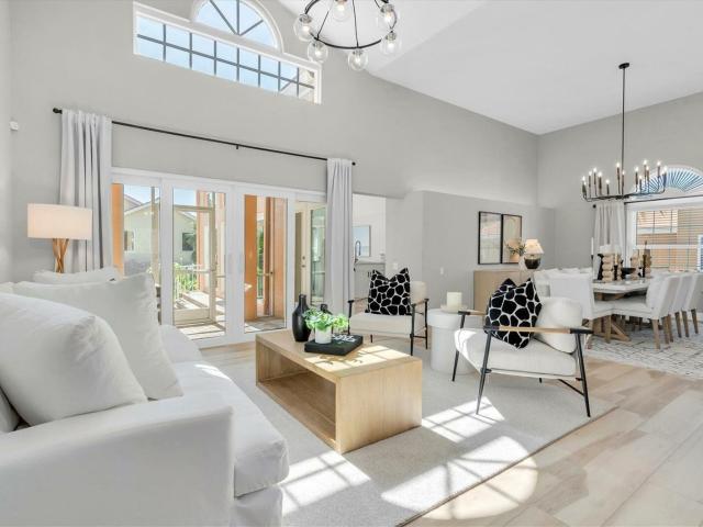 Townhouse for sale in Saint Petersburg