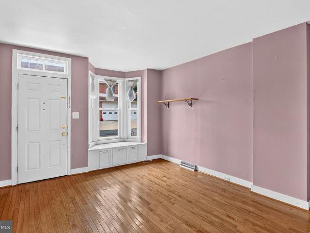 Townhouse for sale in Bordentown, New Jersey