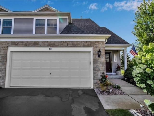 Condo for sale in Bowmansville, New York