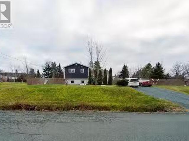 House for sale in Manuels, Newfoundland And Labrador