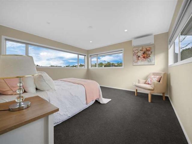 House for sale in Whangaparaoa