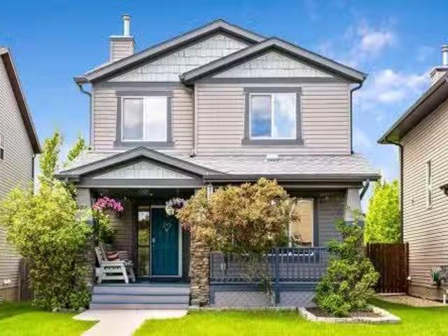 House for sale in Okotoks, Alberta