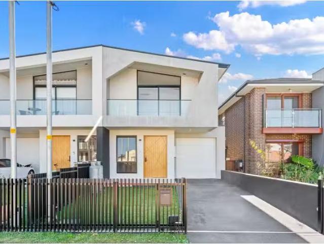 Condo for rent in Sydney, New South Wales