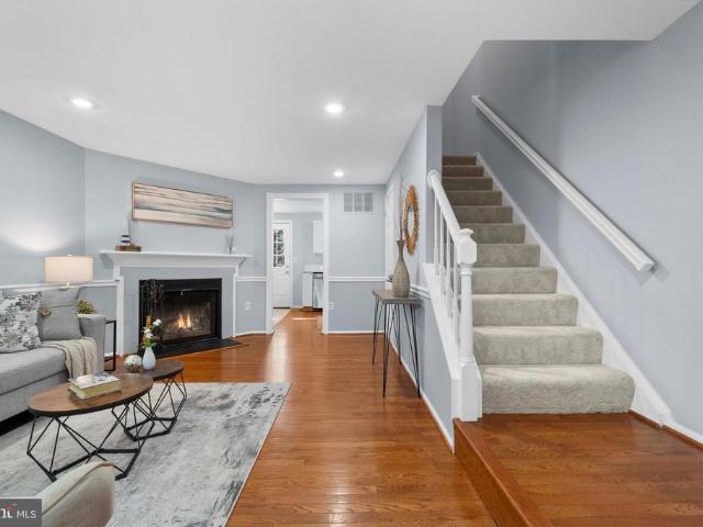 Townhouse for sale in Sterling