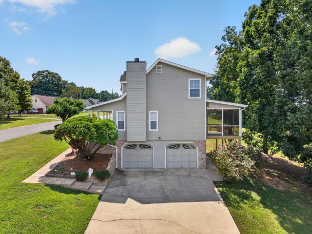 House for sale in Ringgold, Georgia