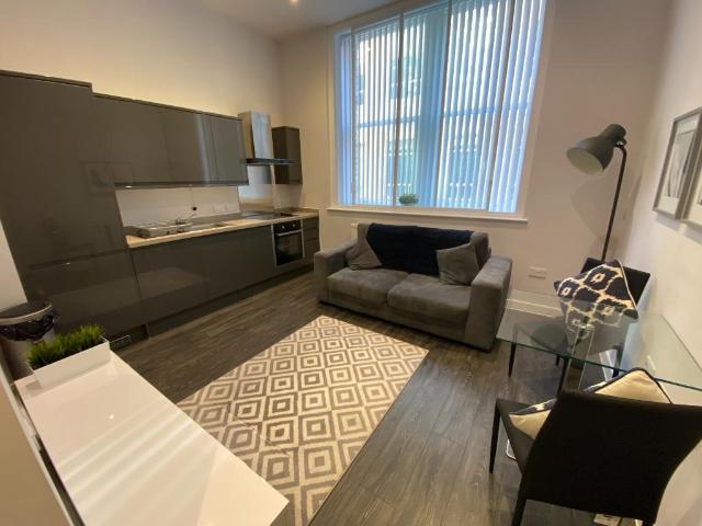 Apartment for rent in Calderstones