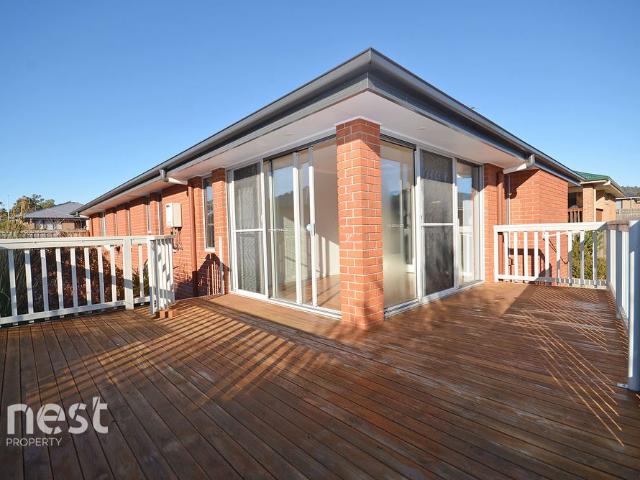 House for rent in Kingston