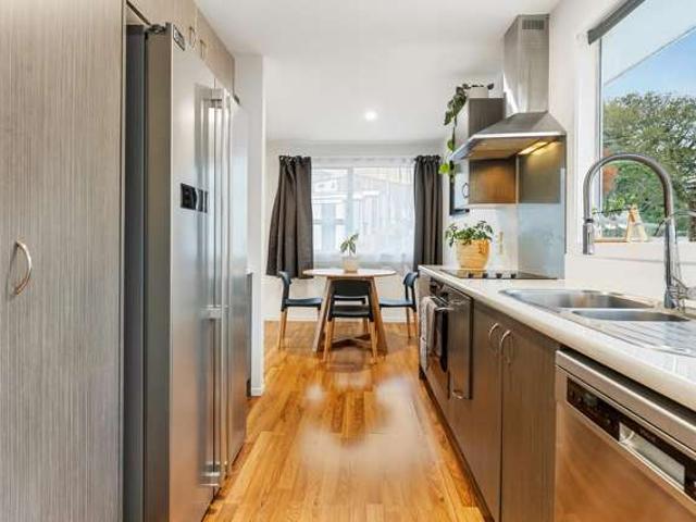 House for sale in Wairau Valley
