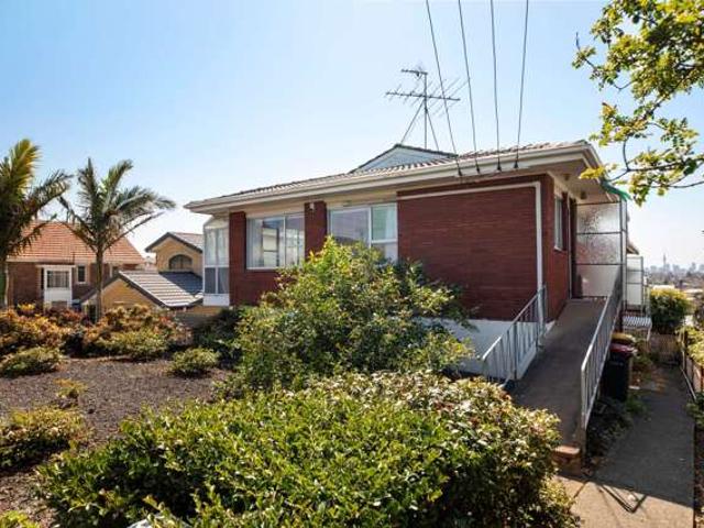 House for sale in Balmoral