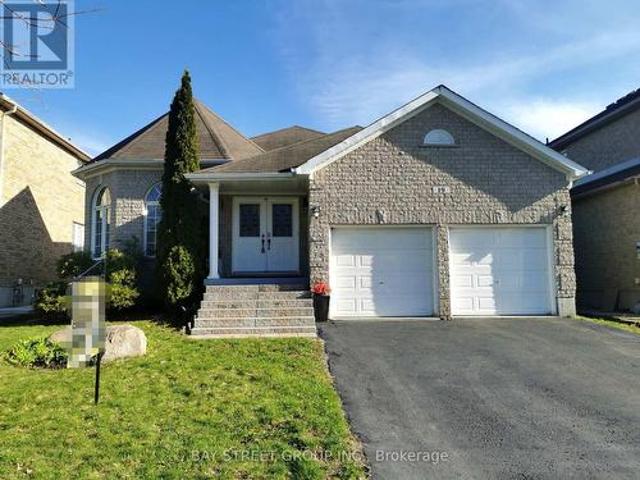 House for sale in Barrie, Ontario