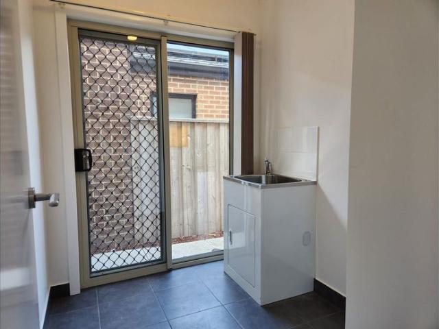 House for rent in Tarneit, Victoria