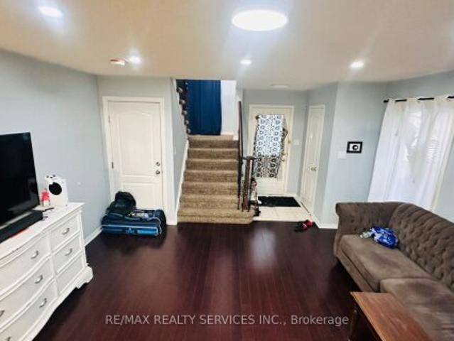 House for rent in Georgina, Ontario