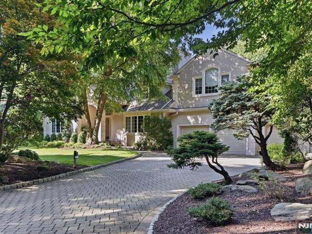 House for sale in Alpine, New Jersey