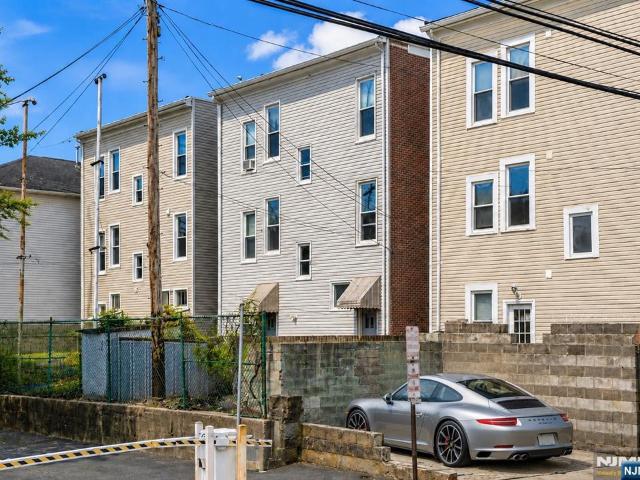 Commercial for sale in Hudson, New Jersey