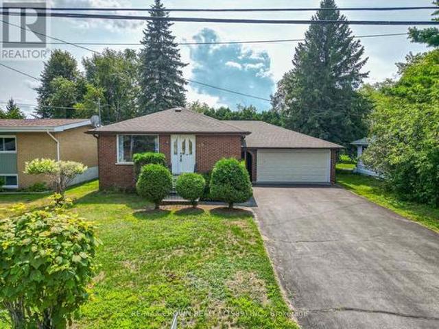House for sale in North Bay, Ontario
