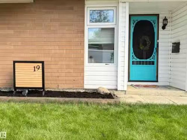 Condo for sale in Saint Albert, Alberta