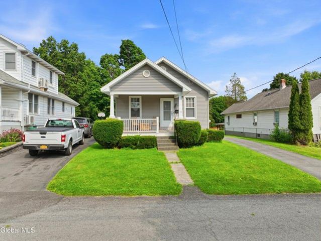 House for sale in Colonie, New York