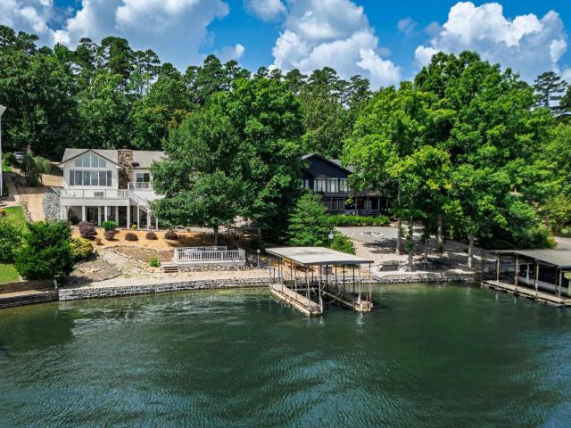 House for sale in Ark