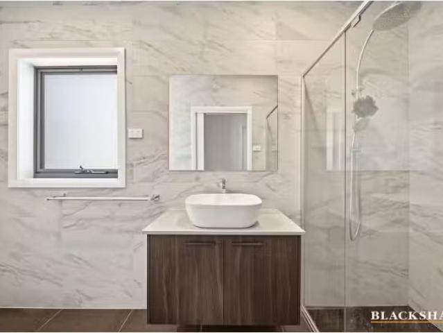 House for rent in Googong, New South Wales