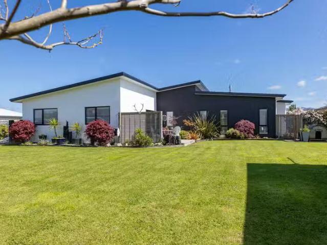 House for rent in Carterton, Wellington