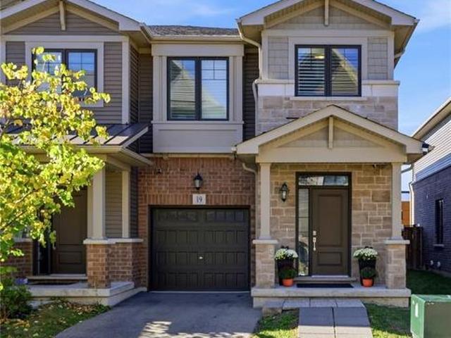 House for sale in Vincent, Hamilton