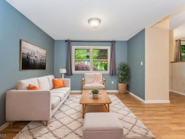 House for sale in Clinton, New Jersey