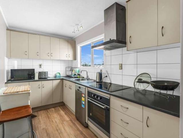 Townhouse for sale in Matata, Wellington