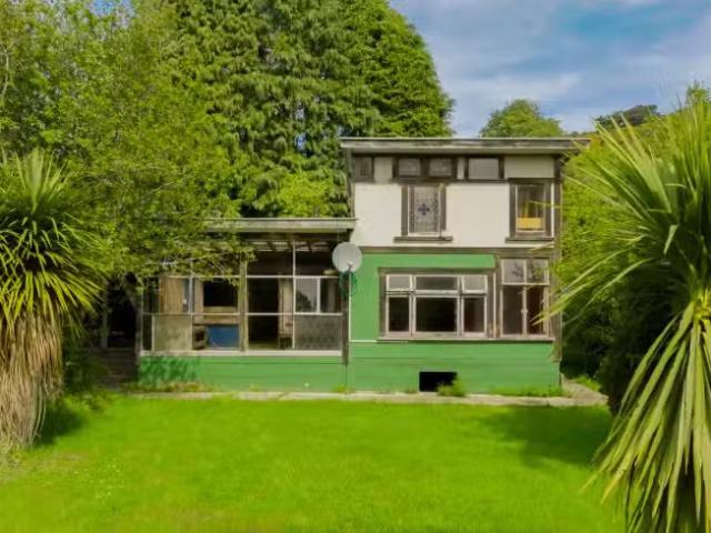 House for sale in Otakou