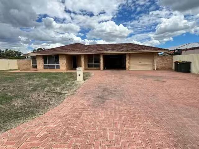 House for rent in Marangaroo, Western Australia