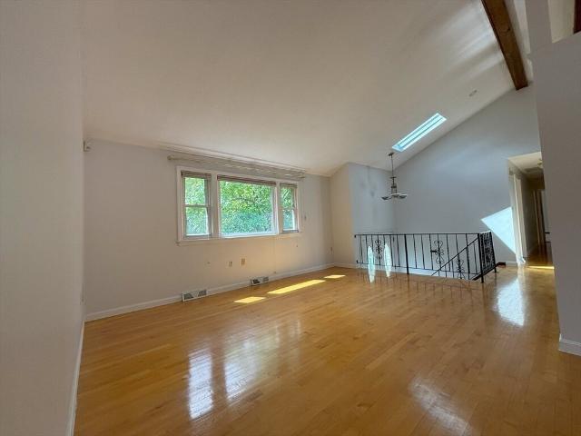 House for rent in Bedford