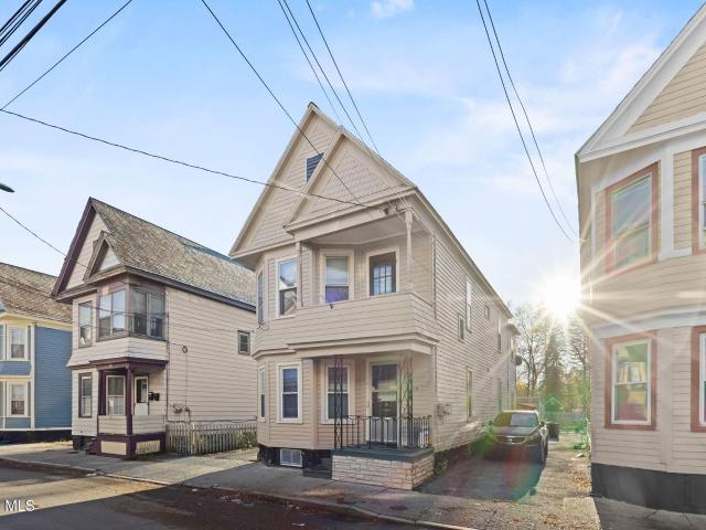 House for sale in Schenectady, New York