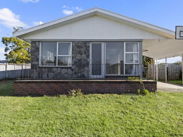 House for rent in Deanwell, Hamilton City
