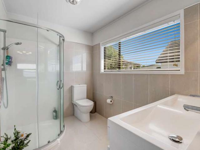 House for sale in Snells Beach