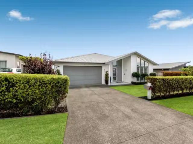 House for sale in East Tamaki