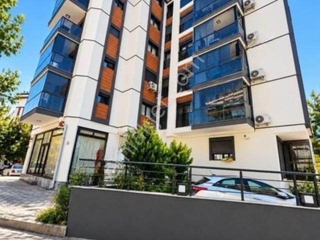 Karşiyaka, İzmir içerisinde kiralık mülk