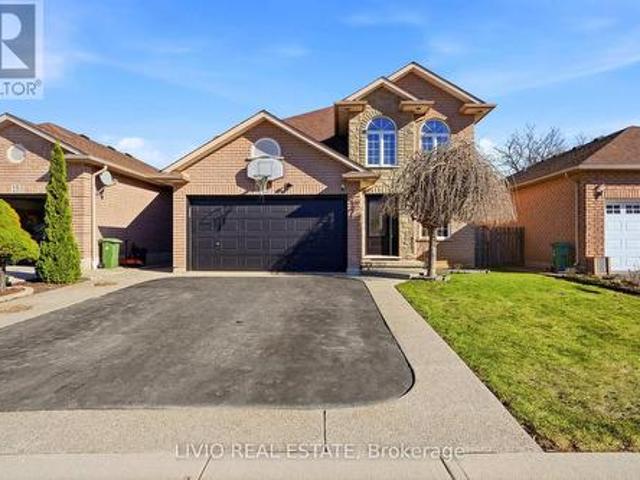 House for sale in Ancaster, Ontario