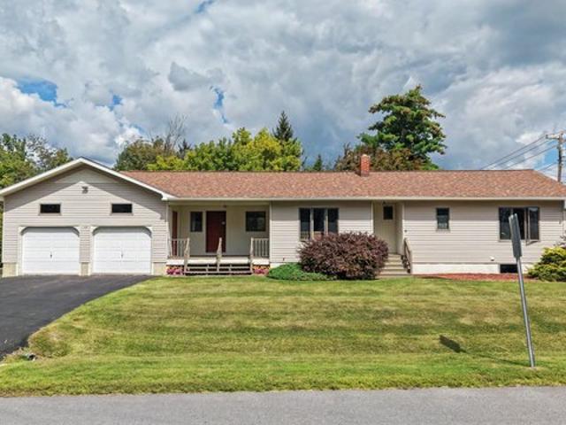House for sale in Town of Peru, Clinton County