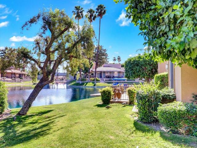 Condo for sale in Rancho Mirage, California
