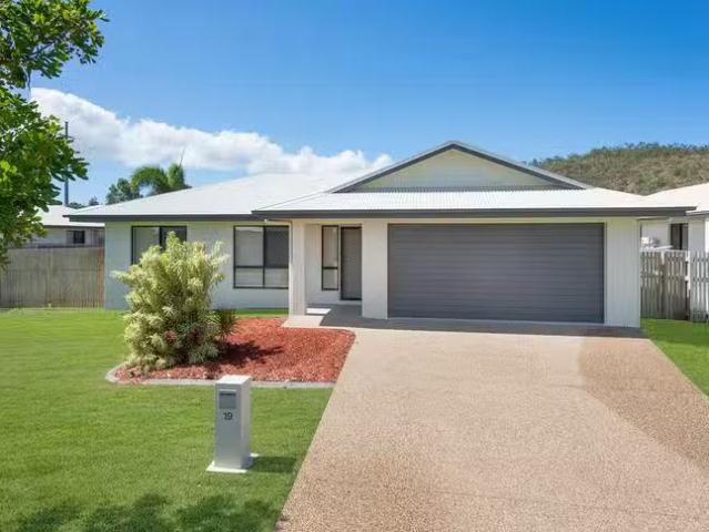 House for rent in Queens Park, Western Australia
