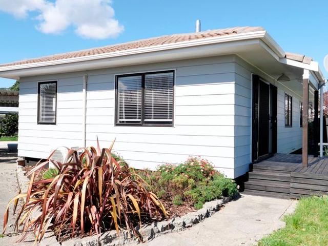 House for rent in Paraparaumu, Wellington