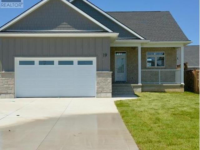 House for sale in Lambton Shores, Ontario