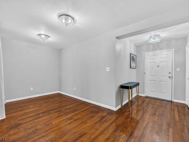 Condo for sale in Newark, New Jersey