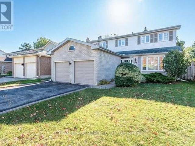 House for sale in Brampton, Golden Horseshoe