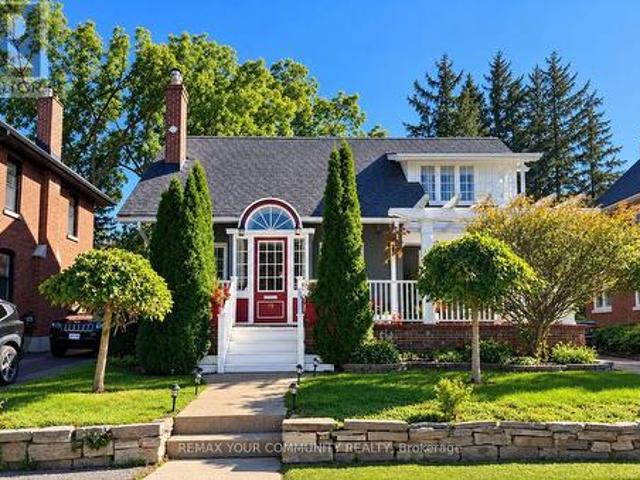 House for sale in Aurora, Golden Horseshoe
